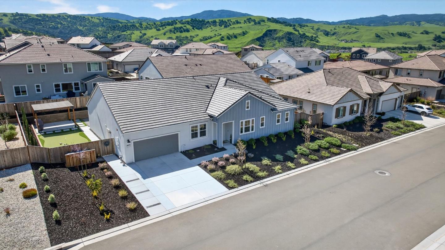 Detail Gallery Image 44 of 44 For 240 Scarlett Way, Hollister,  CA 95023 - 4 Beds | 3 Baths