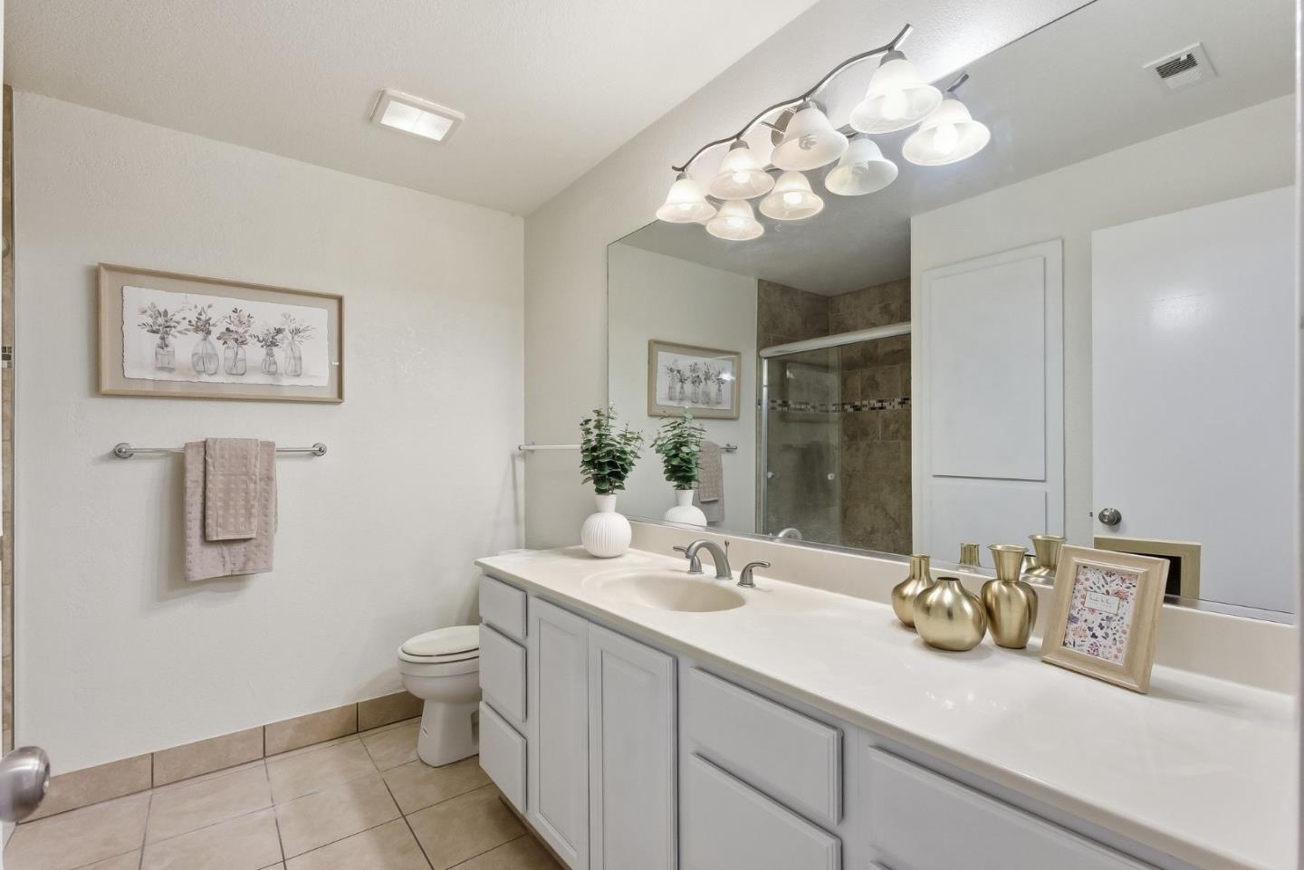 Photo #19: ML82037108 Listing: Photo #19