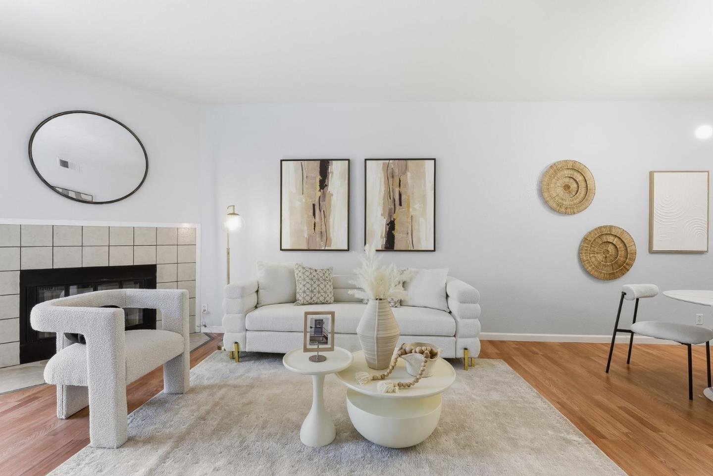 Photo #7: ML82037108 Listing: Photo #7