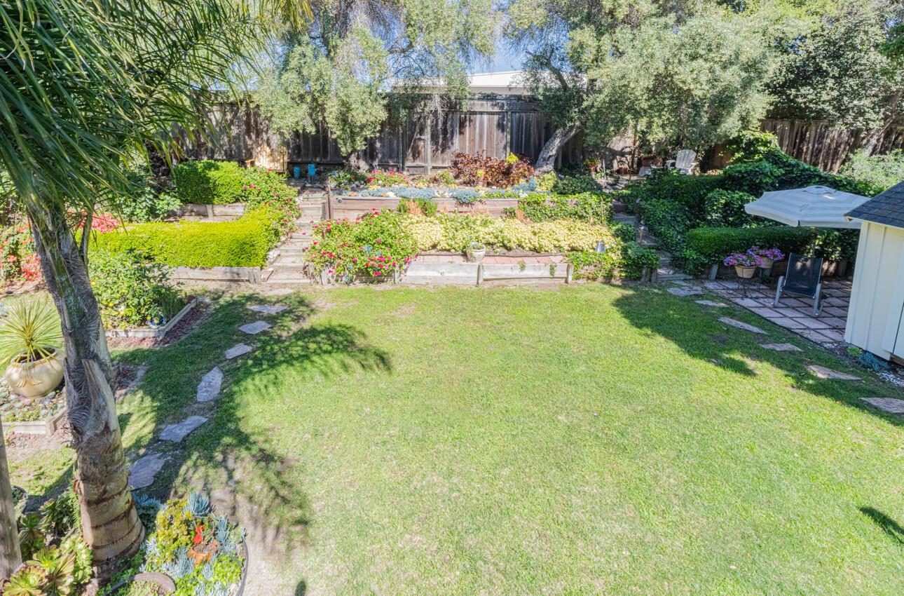 Detail Gallery Image 11 of 41 For 58 Young Dr, Salinas,  CA 93901 - 3 Beds | 2 Baths