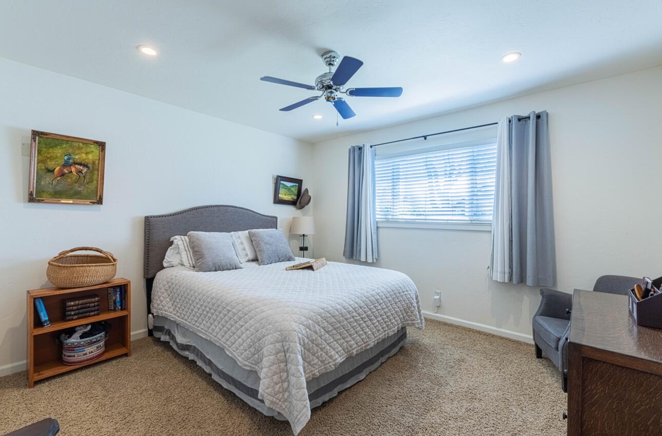 Detail Gallery Image 30 of 41 For 58 Young Dr, Salinas,  CA 93901 - 3 Beds | 2 Baths