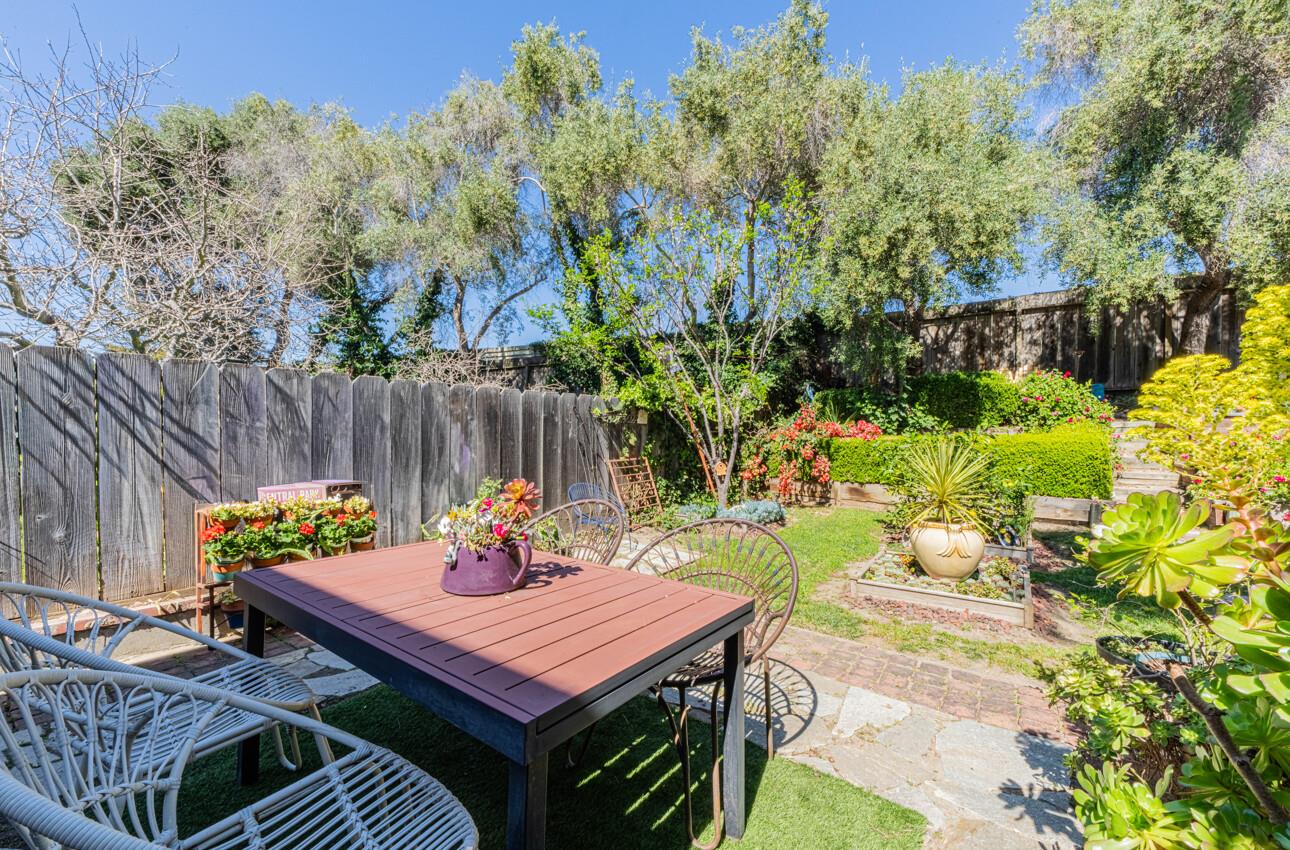 Detail Gallery Image 40 of 41 For 58 Young Dr, Salinas,  CA 93901 - 3 Beds | 2 Baths