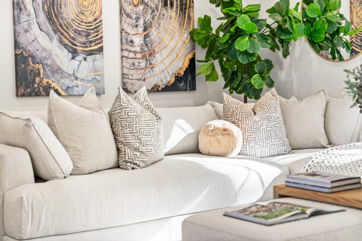 Detail Gallery Image 10 of 89 For 22044 Creekside Ct, Cupertino,  CA 95014 - 4 Beds | 2/1 Baths