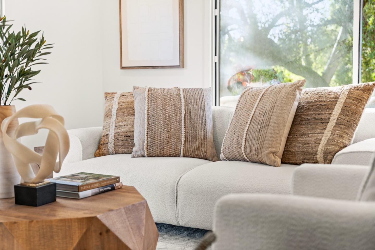 Detail Gallery Image 22 of 89 For 22044 Creekside Ct, Cupertino,  CA 95014 - 4 Beds | 2/1 Baths