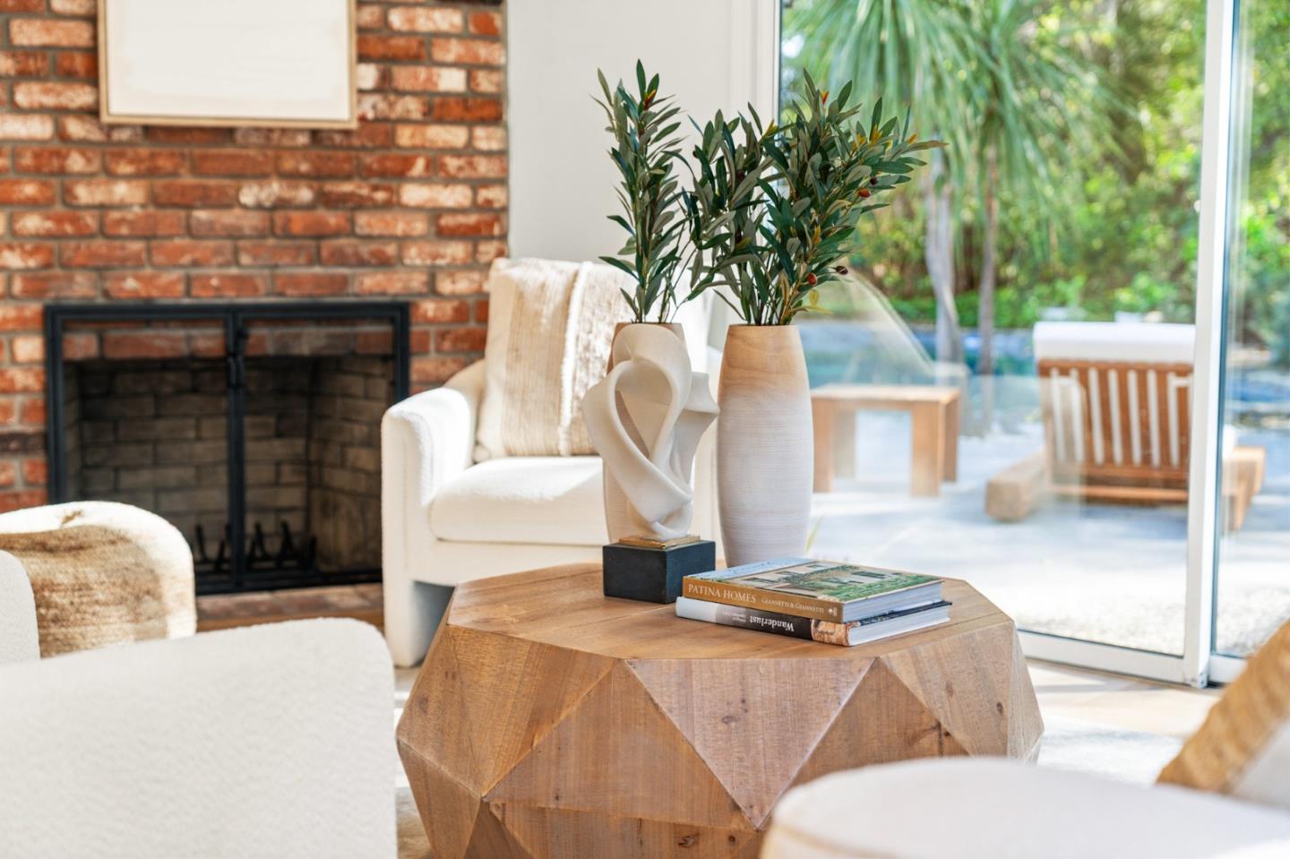 Detail Gallery Image 24 of 89 For 22044 Creekside Ct, Cupertino,  CA 95014 - 4 Beds | 2/1 Baths