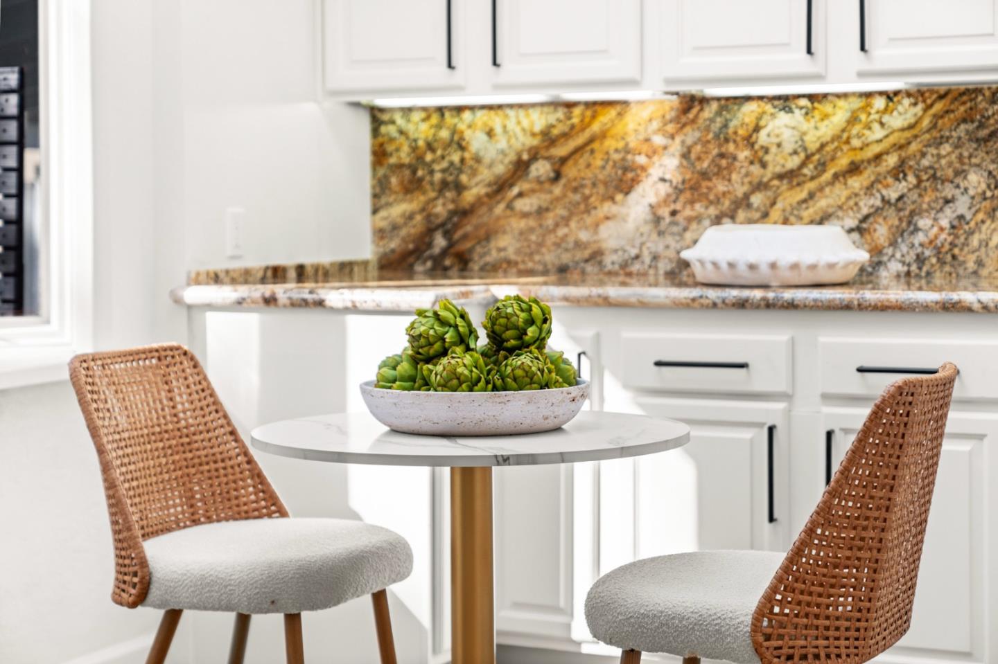 Detail Gallery Image 34 of 89 For 22044 Creekside Ct, Cupertino,  CA 95014 - 4 Beds | 2/1 Baths