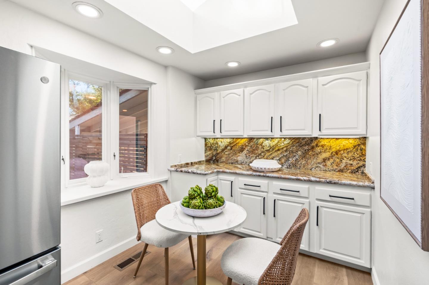 Detail Gallery Image 35 of 89 For 22044 Creekside Ct, Cupertino,  CA 95014 - 4 Beds | 2/1 Baths