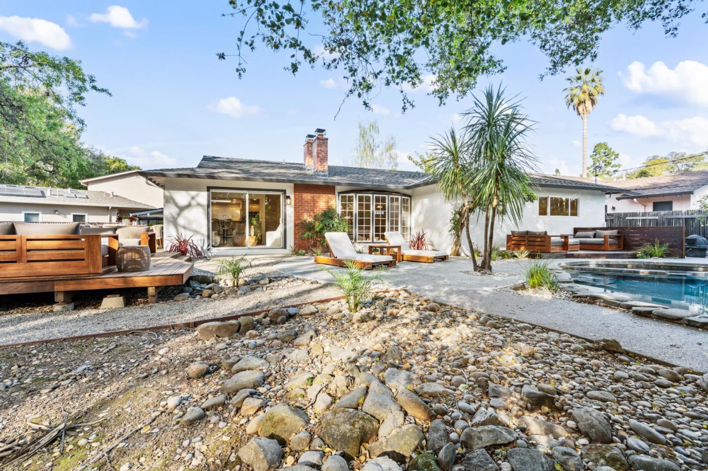 Detail Gallery Image 57 of 89 For 22044 Creekside Ct, Cupertino,  CA 95014 - 4 Beds | 2/1 Baths