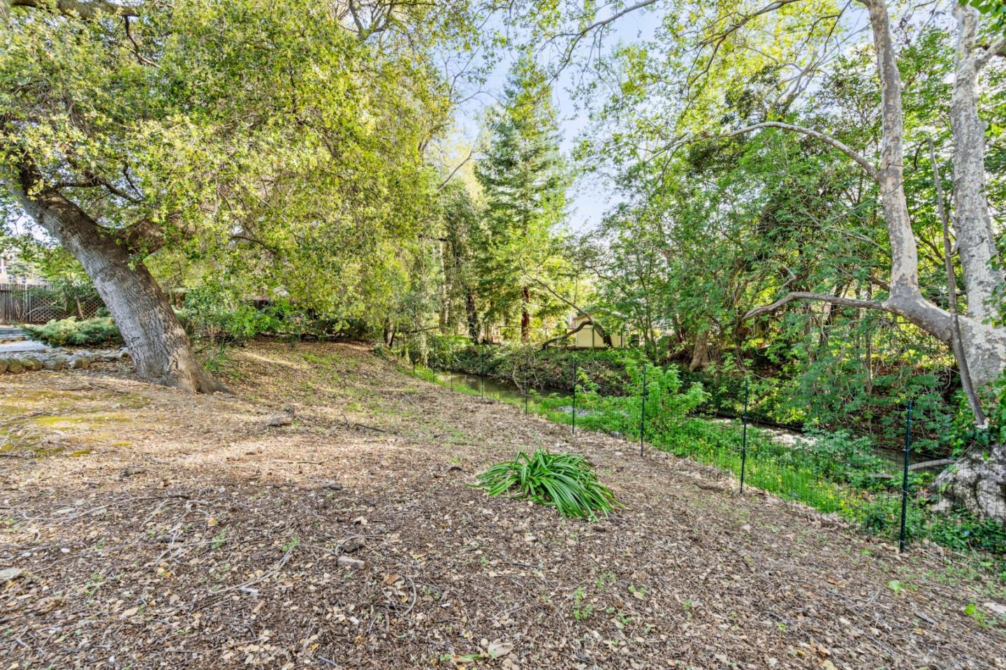 Detail Gallery Image 71 of 89 For 22044 Creekside Ct, Cupertino,  CA 95014 - 4 Beds | 2/1 Baths