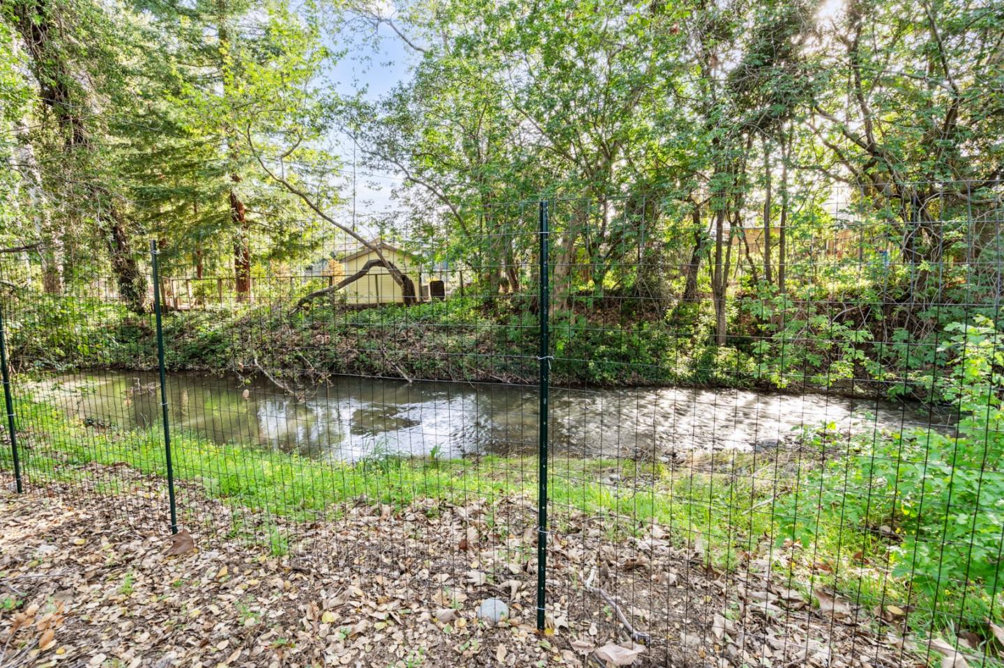 Detail Gallery Image 72 of 89 For 22044 Creekside Ct, Cupertino,  CA 95014 - 4 Beds | 2/1 Baths