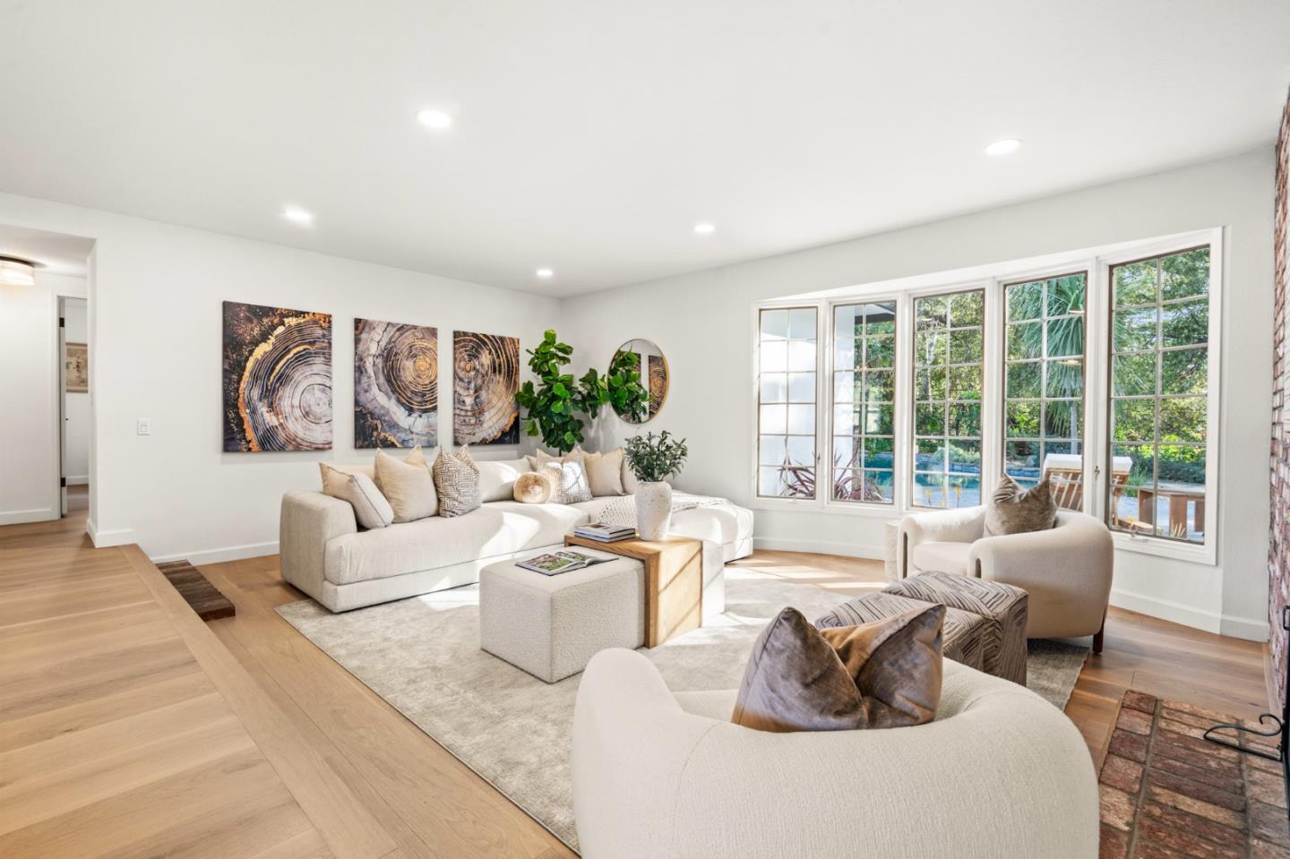 Detail Gallery Image 9 of 89 For 22044 Creekside Ct, Cupertino,  CA 95014 - 4 Beds | 2/1 Baths