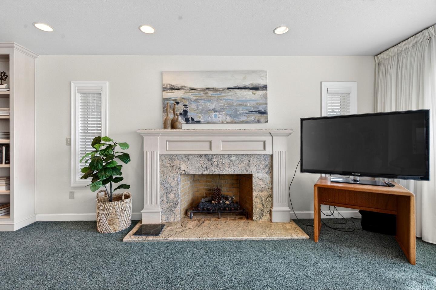 Detail Gallery Image 17 of 84 For 621 Carpenter Dr, Hollister,  CA 95023 - 6 Beds | 5/1 Baths