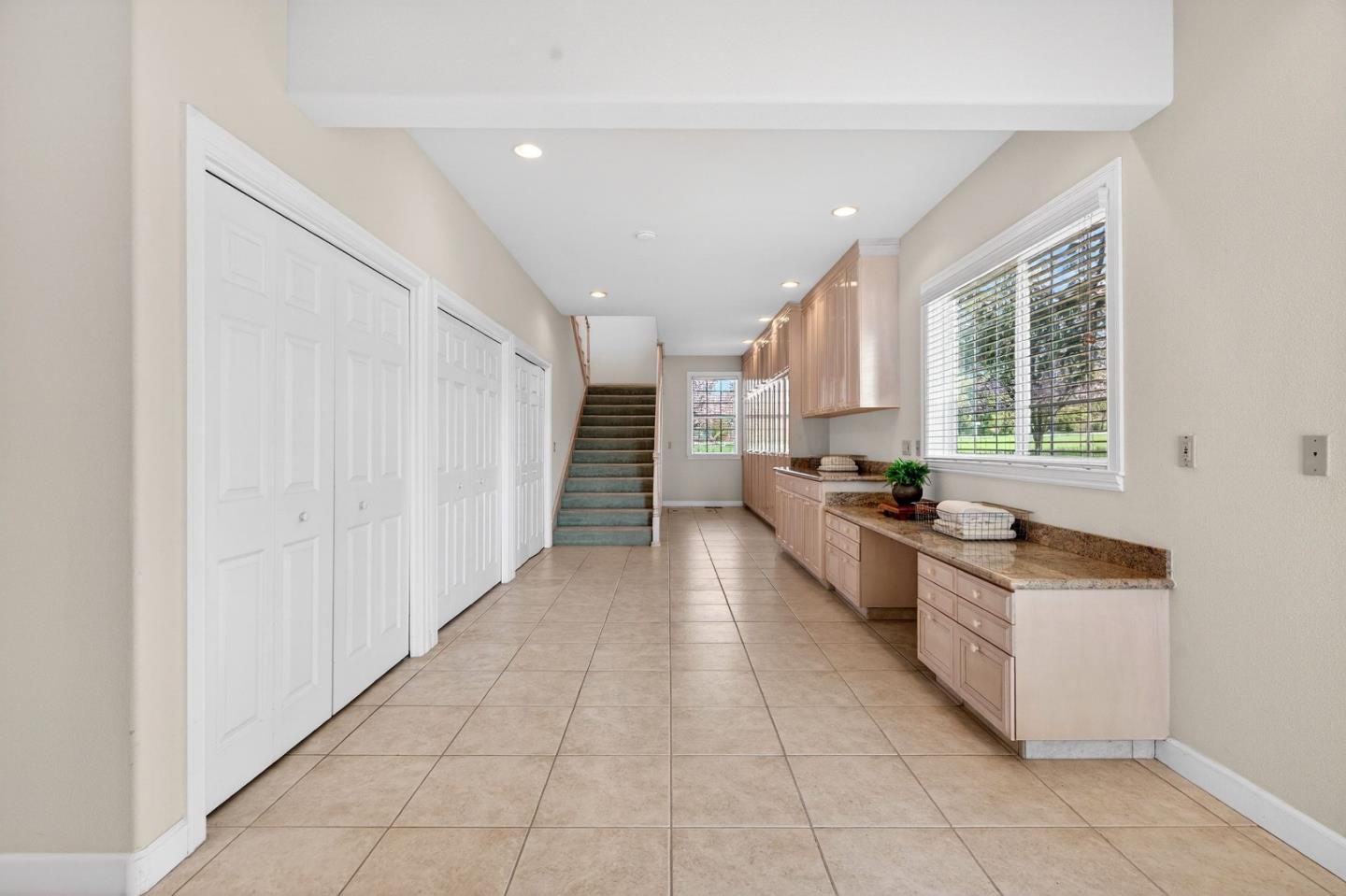 Detail Gallery Image 39 of 84 For 621 Carpenter Dr, Hollister,  CA 95023 - 6 Beds | 5/1 Baths