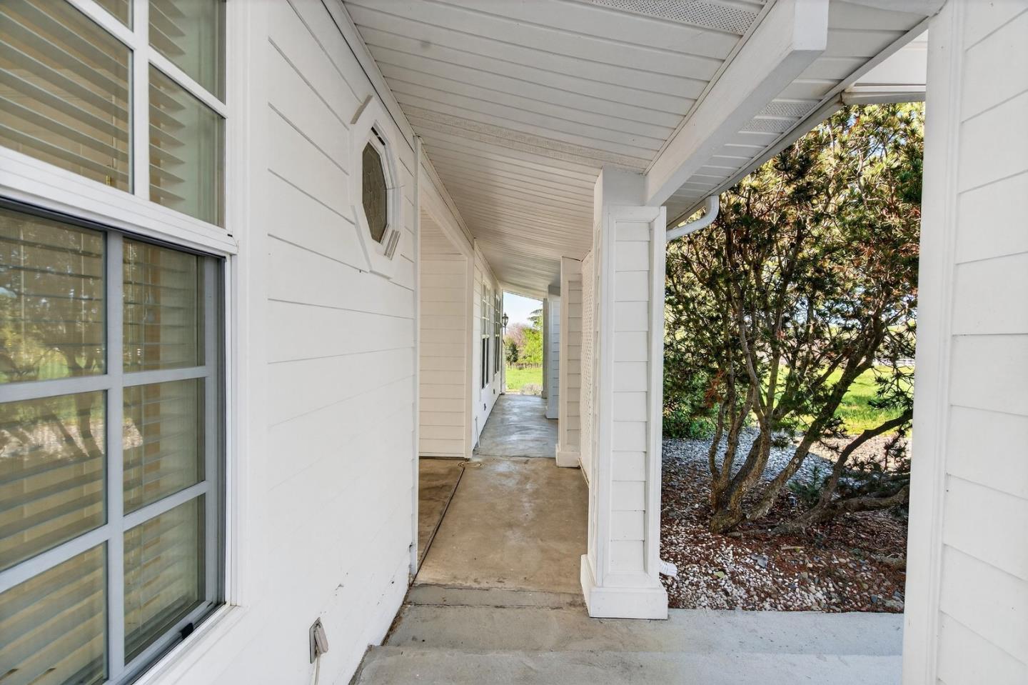 Detail Gallery Image 55 of 84 For 621 Carpenter Dr, Hollister,  CA 95023 - 6 Beds | 5/1 Baths