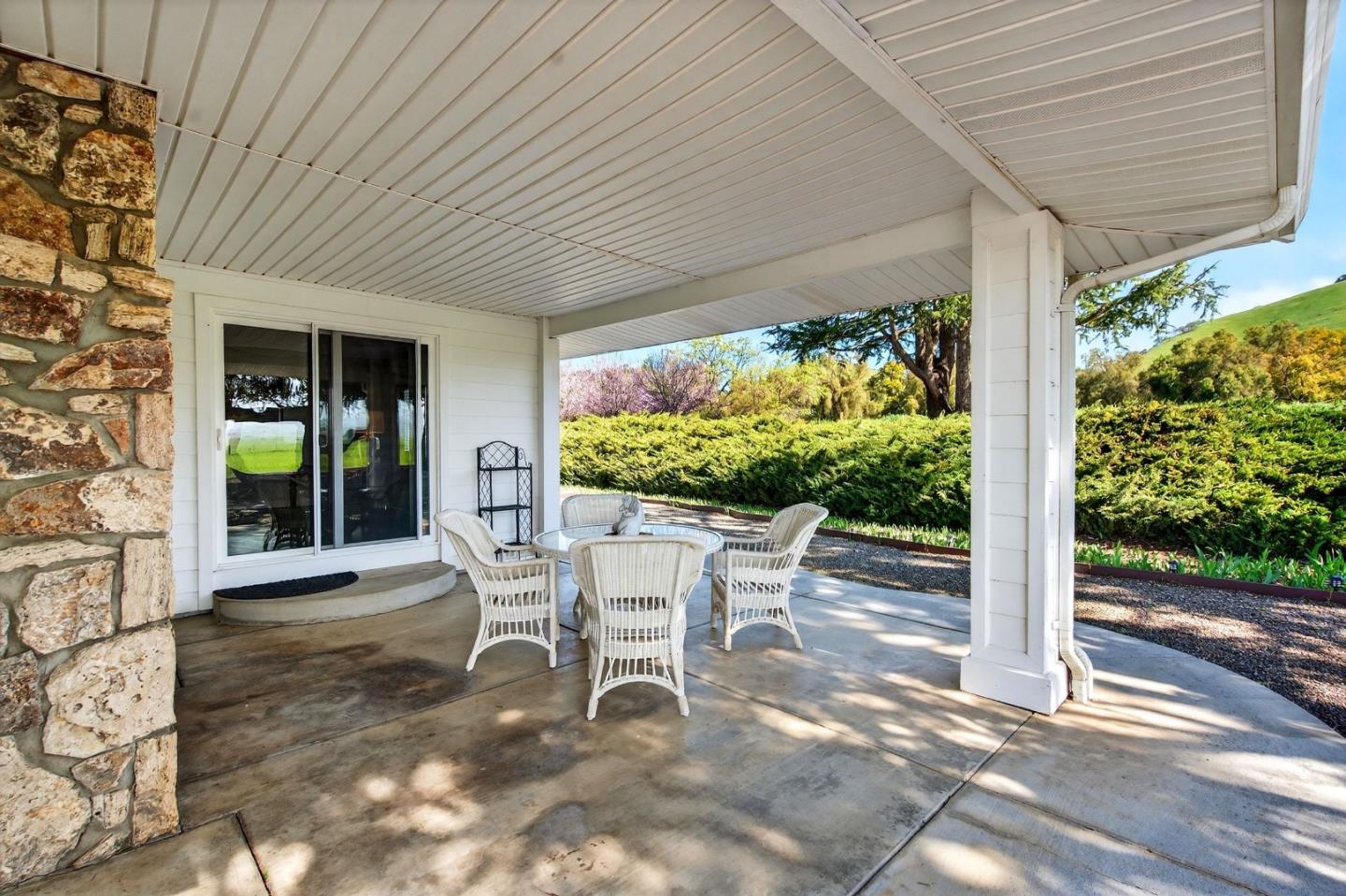 Detail Gallery Image 70 of 84 For 621 Carpenter Dr, Hollister,  CA 95023 - 6 Beds | 5/1 Baths