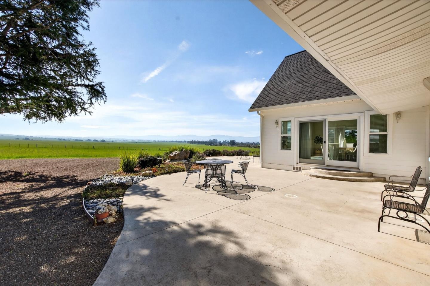 Detail Gallery Image 71 of 84 For 621 Carpenter Dr, Hollister,  CA 95023 - 6 Beds | 5/1 Baths