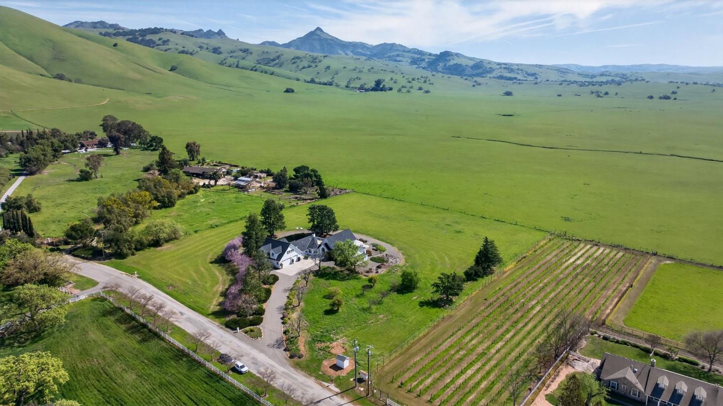 Detail Gallery Image 83 of 84 For 621 Carpenter Dr, Hollister,  CA 95023 - 6 Beds | 5/1 Baths