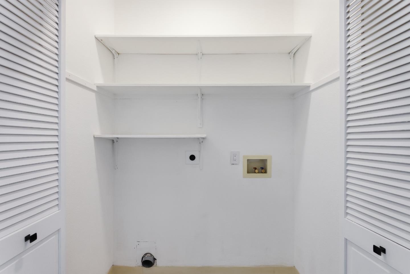 Detail Gallery Image 14 of 30 For 222 Everson Dr, Santa Cruz,  CA 95060 - 2 Beds | 2 Baths