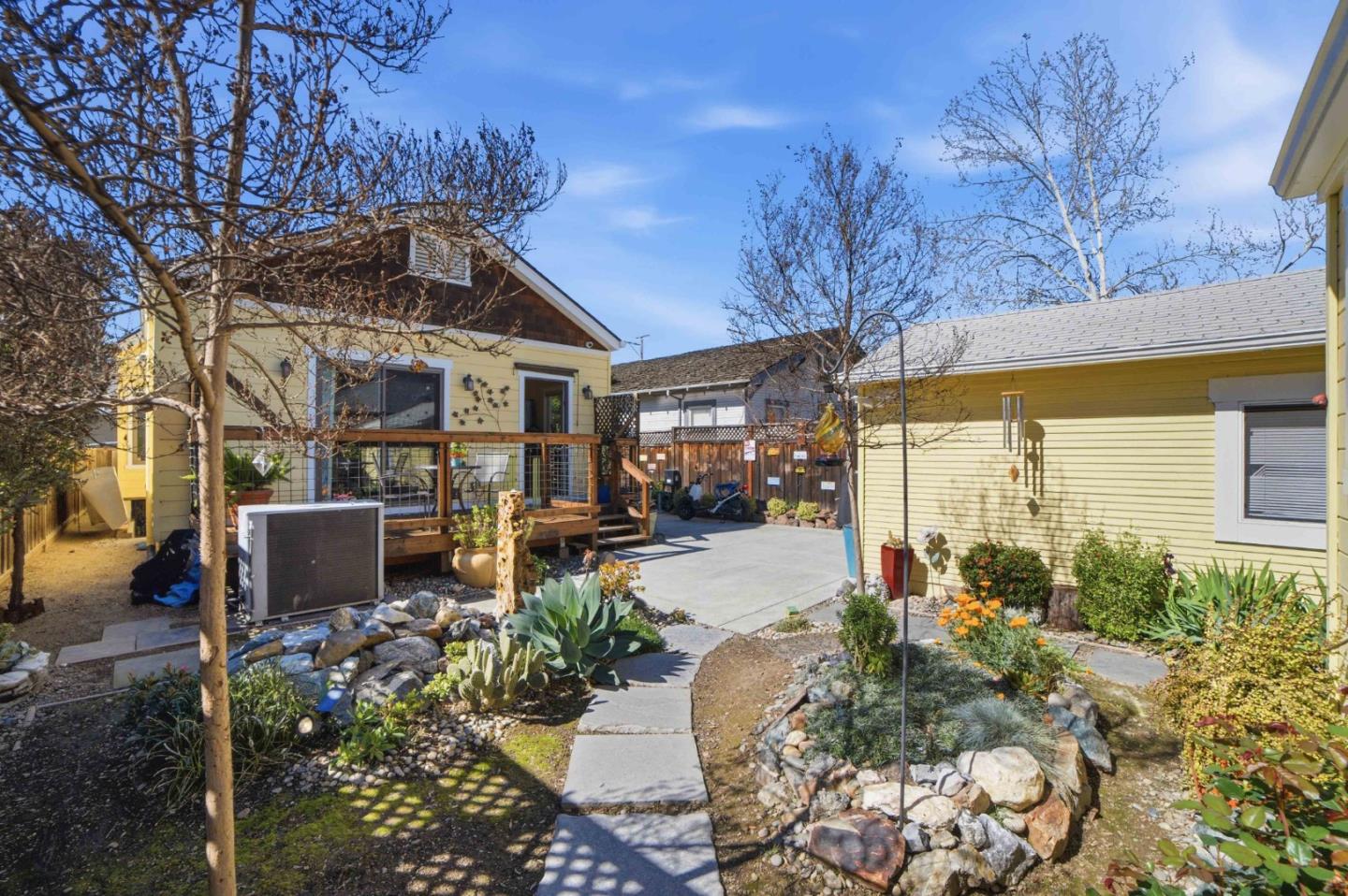 Detail Gallery Image 22 of 41 For 704 S 12th St, San Jose,  CA 95112 - 3 Beds | 2 Baths