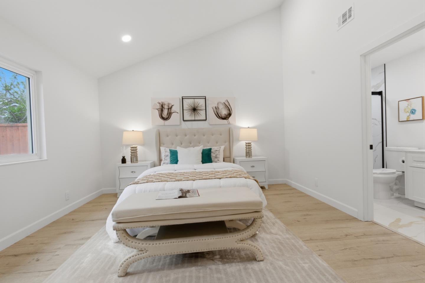 Detail Gallery Image 10 of 27 For 4542 Amiens Ave, Fremont,  CA 94555 - 3 Beds | 2 Baths