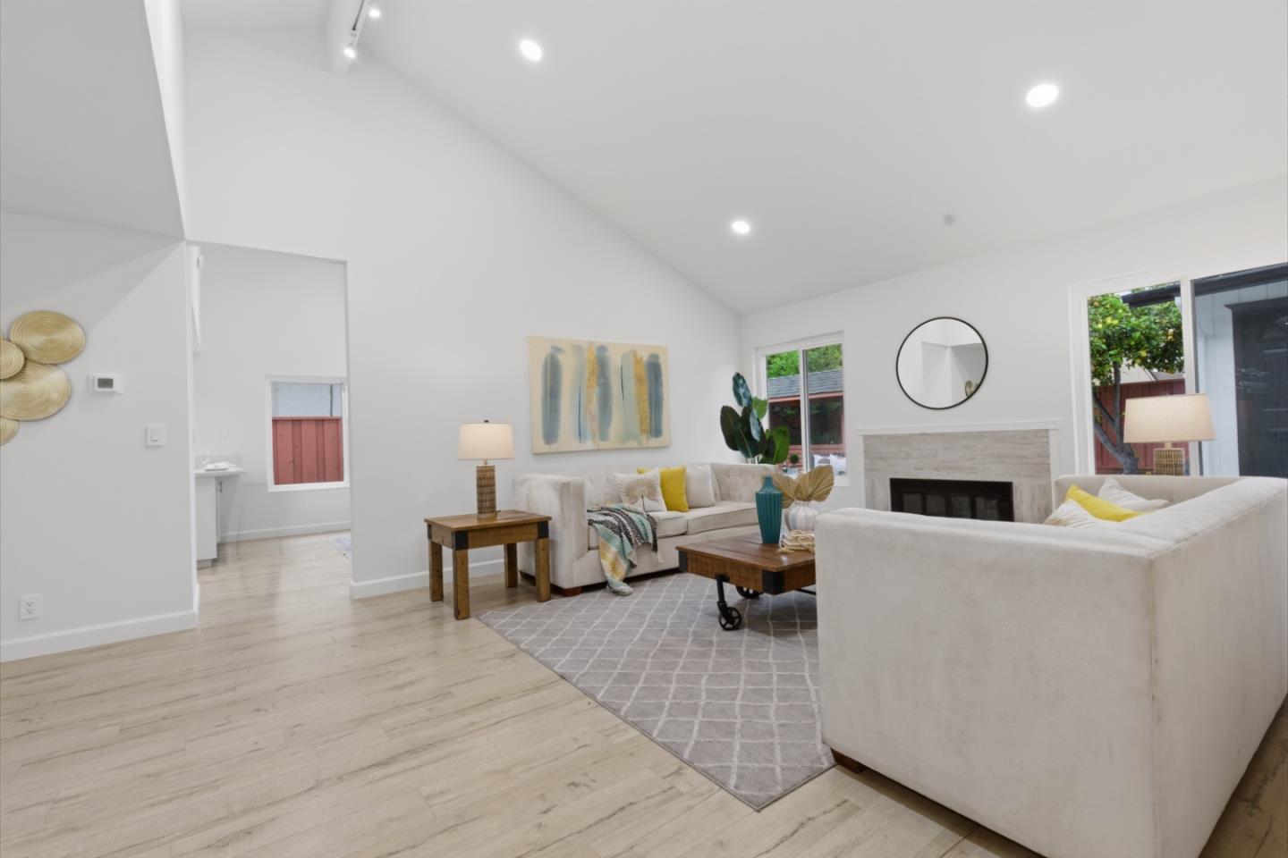 Detail Gallery Image 13 of 27 For 4542 Amiens Ave, Fremont,  CA 94555 - 3 Beds | 2 Baths