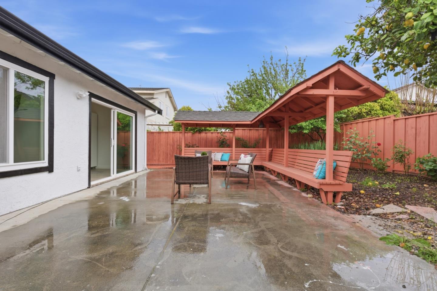 Detail Gallery Image 21 of 27 For 4542 Amiens Ave, Fremont,  CA 94555 - 3 Beds | 2 Baths