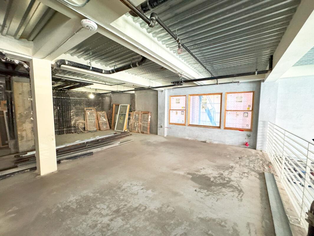 Detail Gallery Image 3 of 4 For 697 Sutter St, San Francisco,  CA 94102 - – Beds | – Baths