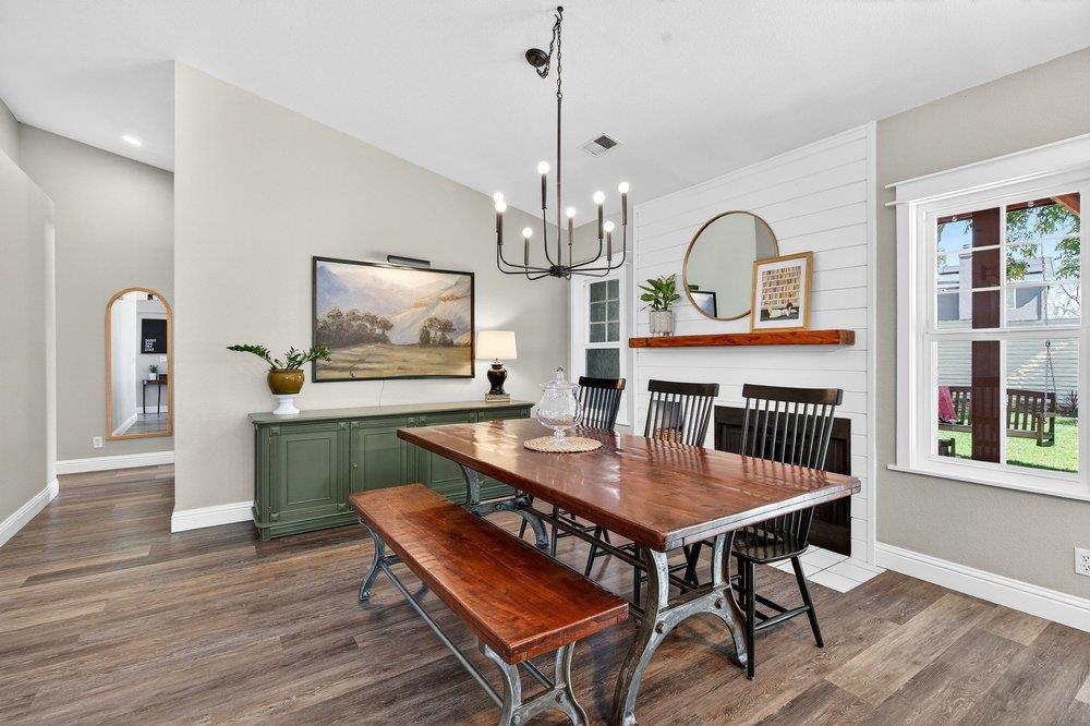 Detail Gallery Image 13 of 42 For 1991 Ervin Ct, Hollister,  CA 95023 - 4 Beds | 2 Baths