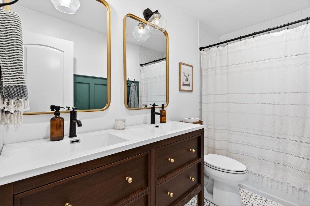 Detail Gallery Image 19 of 42 For 1991 Ervin Ct, Hollister,  CA 95023 - 4 Beds | 2 Baths