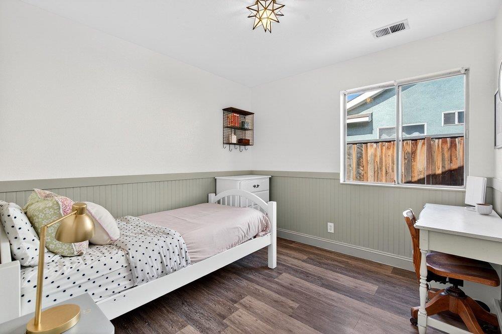 Detail Gallery Image 22 of 42 For 1991 Ervin Ct, Hollister,  CA 95023 - 4 Beds | 2 Baths