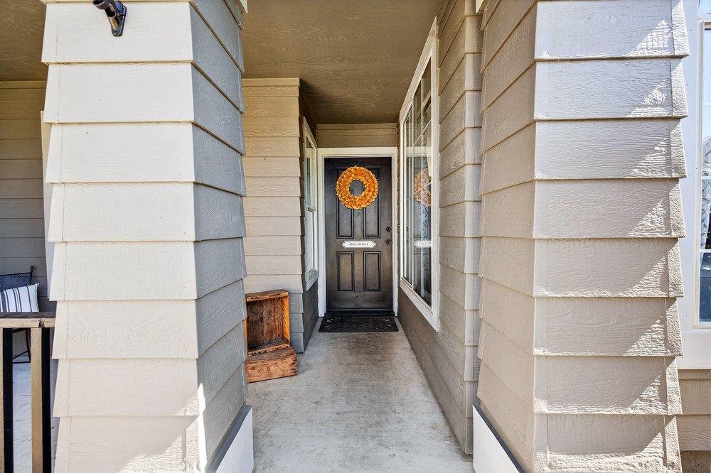 Detail Gallery Image 3 of 42 For 1991 Ervin Ct, Hollister,  CA 95023 - 4 Beds | 2 Baths