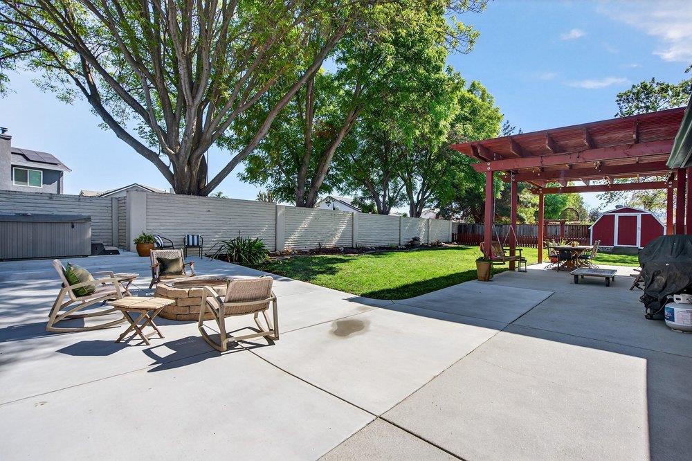 Detail Gallery Image 35 of 42 For 1991 Ervin Ct, Hollister,  CA 95023 - 4 Beds | 2 Baths