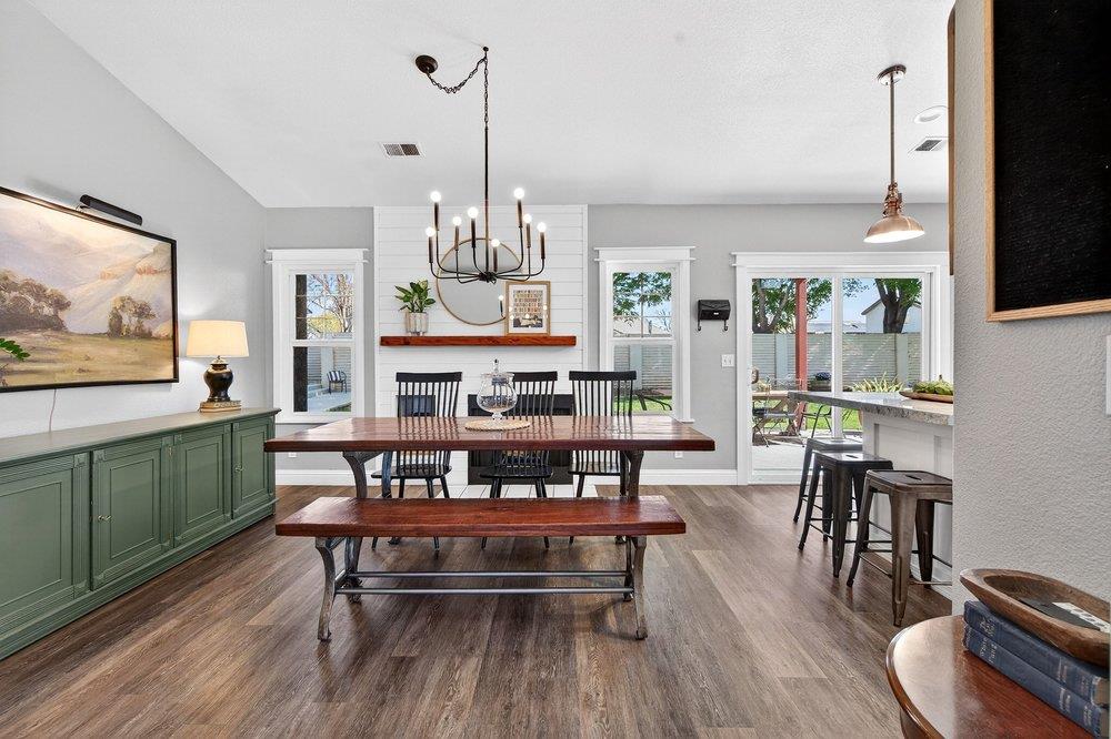 Detail Gallery Image 9 of 42 For 1991 Ervin Ct, Hollister,  CA 95023 - 4 Beds | 2 Baths