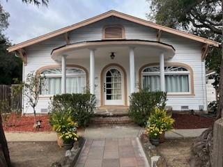 Detail Gallery Image 2 of 39 For 10625 Merriman Rd, Cupertino,  CA 95014 - 3 Beds | 1/1 Baths