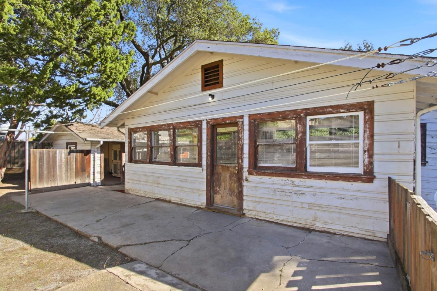 Detail Gallery Image 33 of 39 For 10625 Merriman Rd, Cupertino,  CA 95014 - 3 Beds | 1/1 Baths