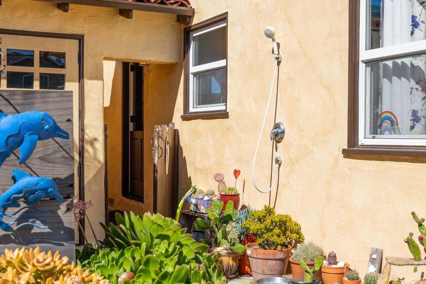 Detail Gallery Image 15 of 22 For 609 Oak Dr, Capitola,  CA 95010 - 2 Beds | 1 Baths