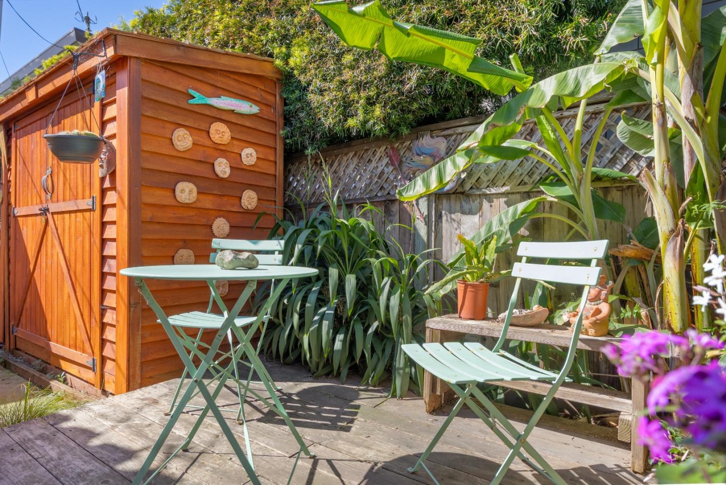 Detail Gallery Image 16 of 22 For 609 Oak Dr, Capitola,  CA 95010 - 2 Beds | 1 Baths