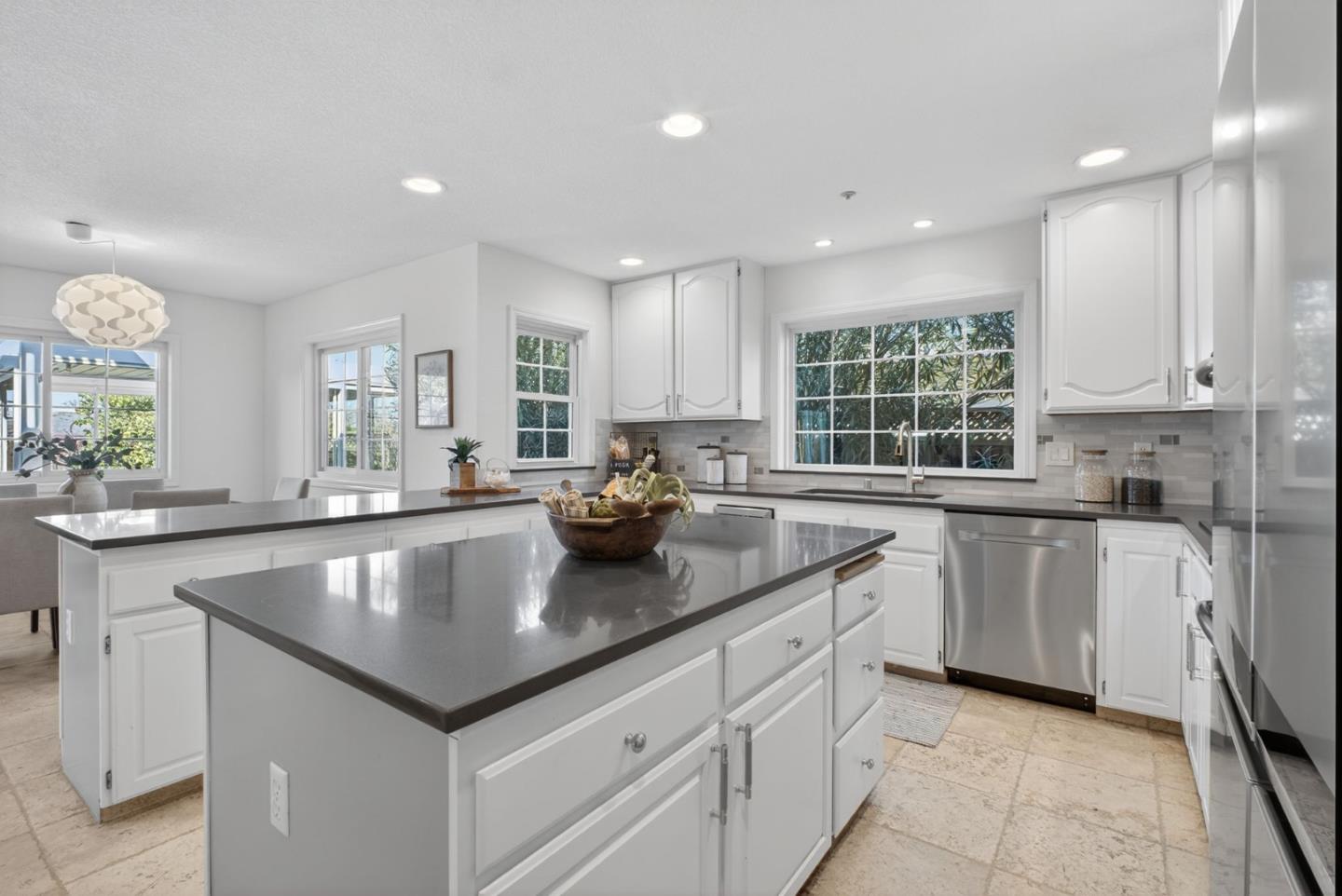 Detail Gallery Image 10 of 58 For 769 Inverness Way, Sunnyvale,  CA 94087 - 4 Beds | 3 Baths