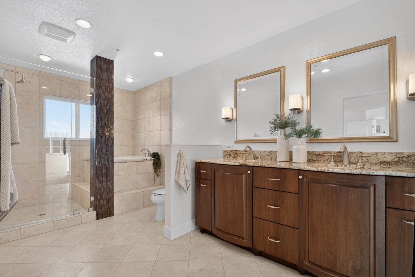 Detail Gallery Image 33 of 58 For 769 Inverness Way, Sunnyvale,  CA 94087 - 4 Beds | 3 Baths