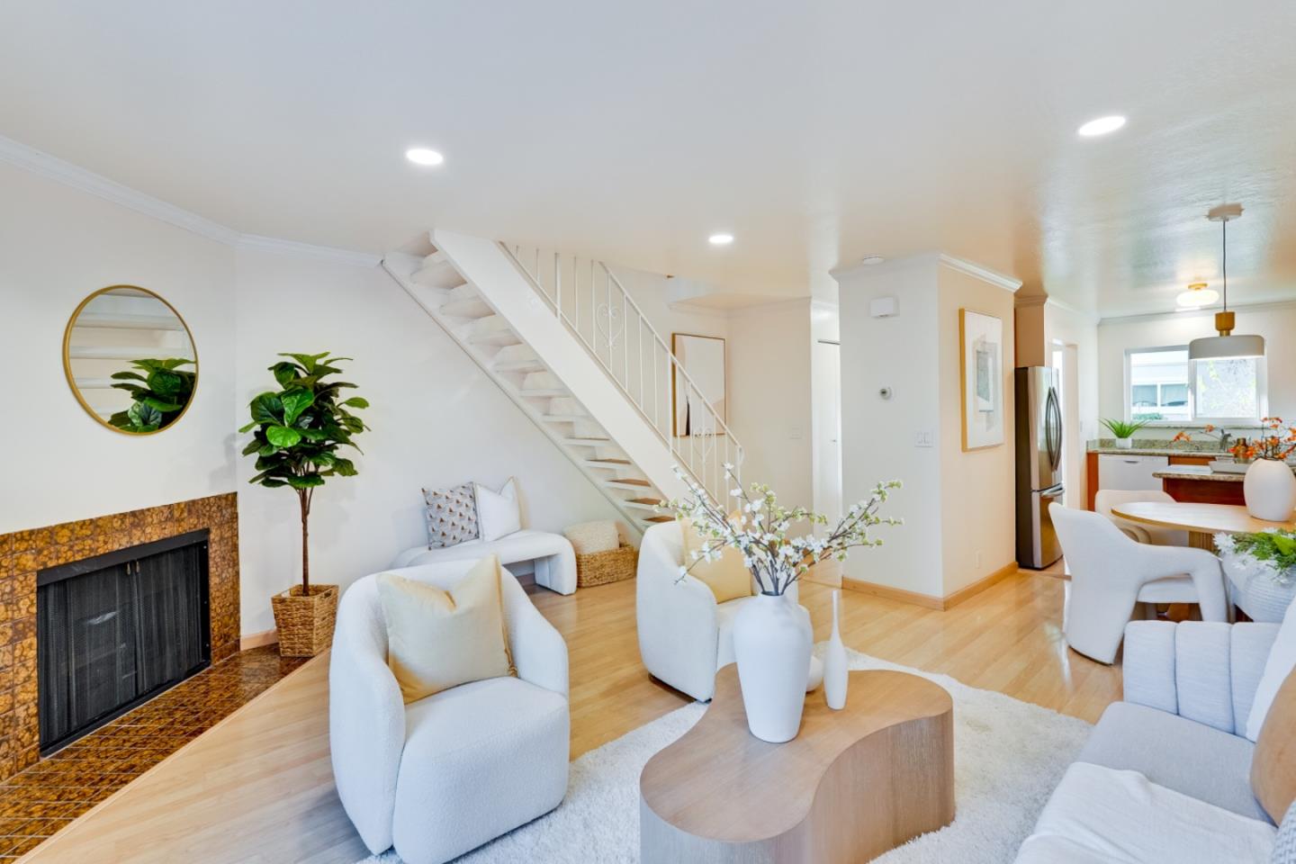 Photo #7: ML82037128 Listing: Photo #7