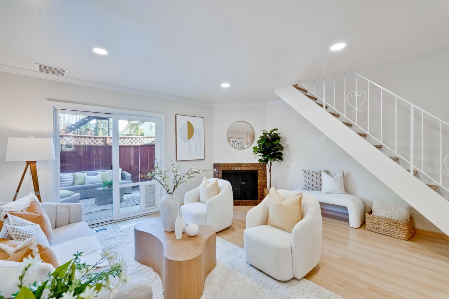 Photo #8: ML82037128 Listing: Photo #8