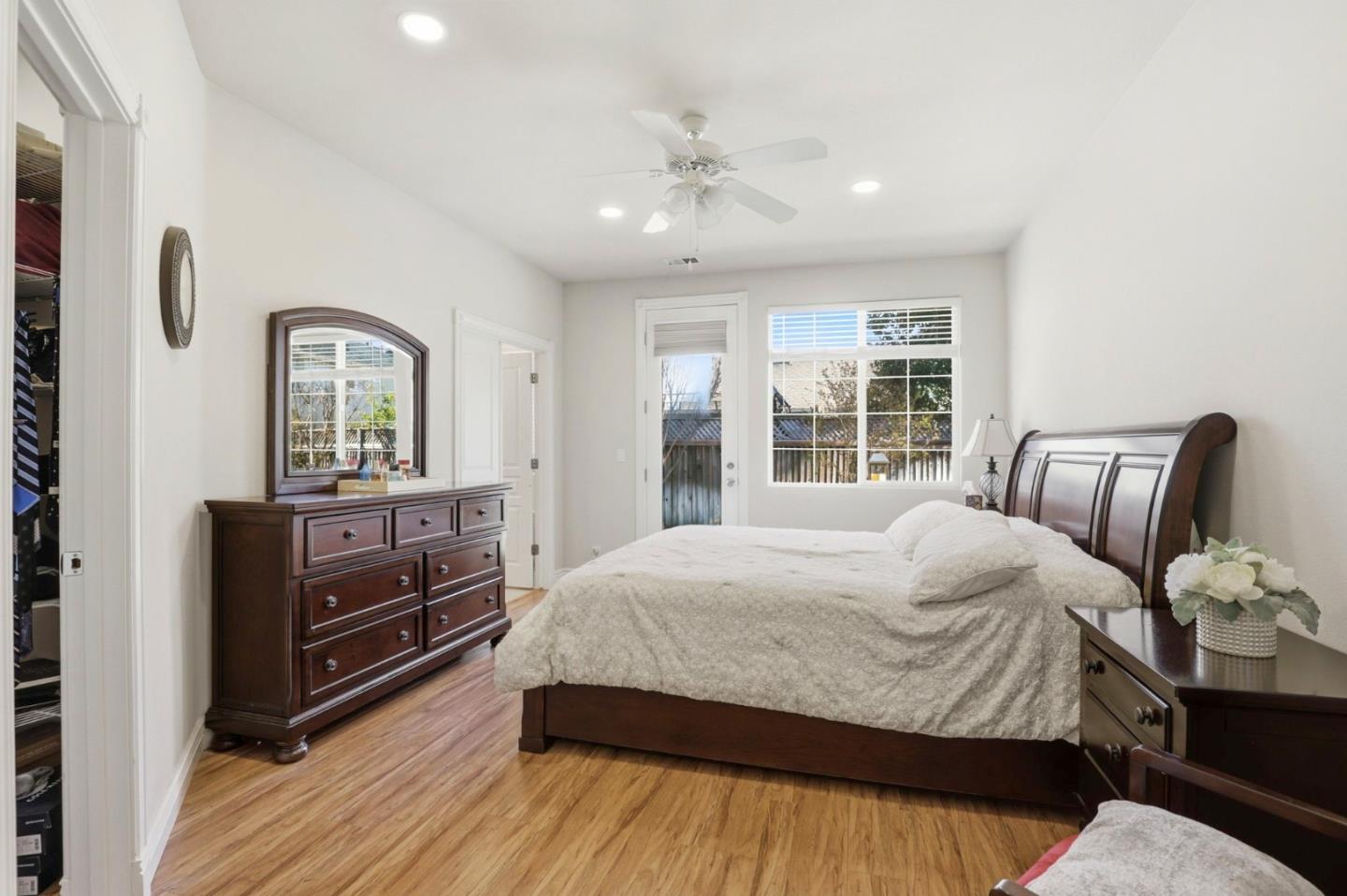 Detail Gallery Image 13 of 29 For 580 Calle Buena Vis, Morgan Hill,  CA 95037 - 3 Beds | 2 Baths