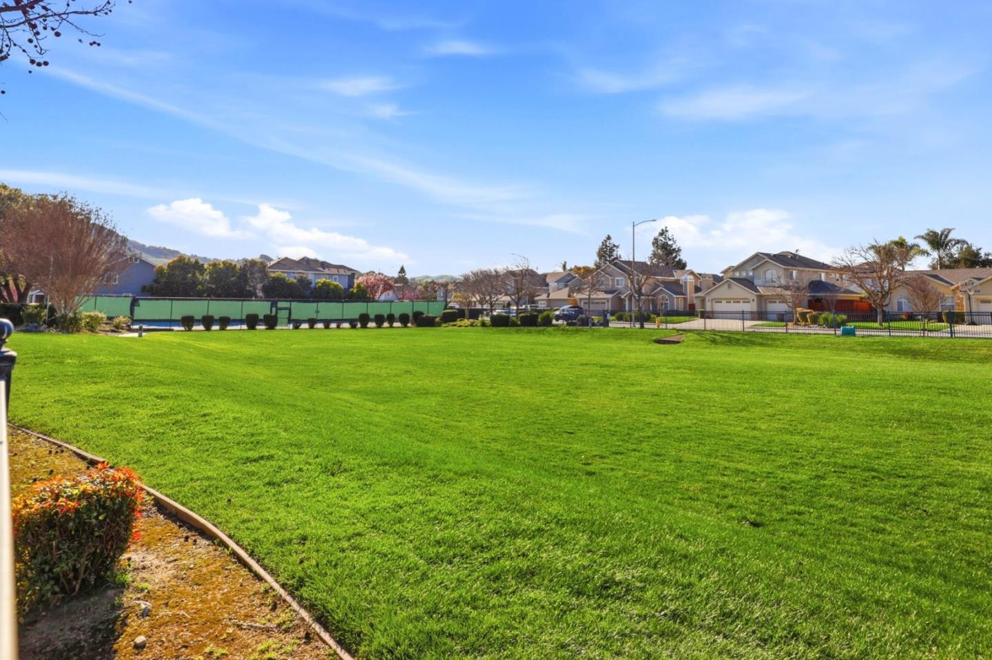 Detail Gallery Image 27 of 29 For 580 Calle Buena Vis, Morgan Hill,  CA 95037 - 3 Beds | 2 Baths