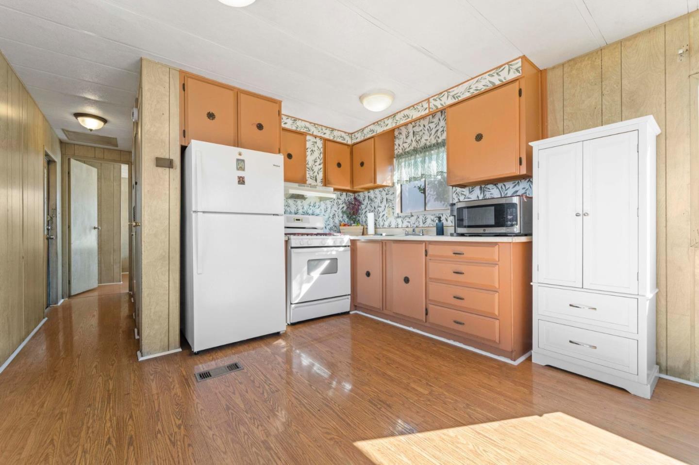 Detail Gallery Image 6 of 20 For 2150 Monterey Rd #144,  San Jose,  CA 95112 - 1 Beds | 1 Baths