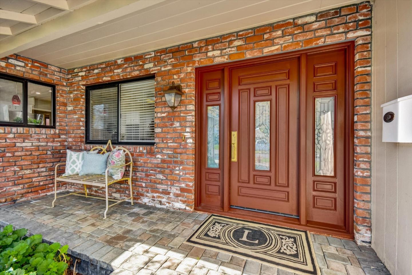 Detail Gallery Image 3 of 38 For 267 Belvue Dr, Los Gatos,  CA 95032 - 3 Beds | 2/1 Baths