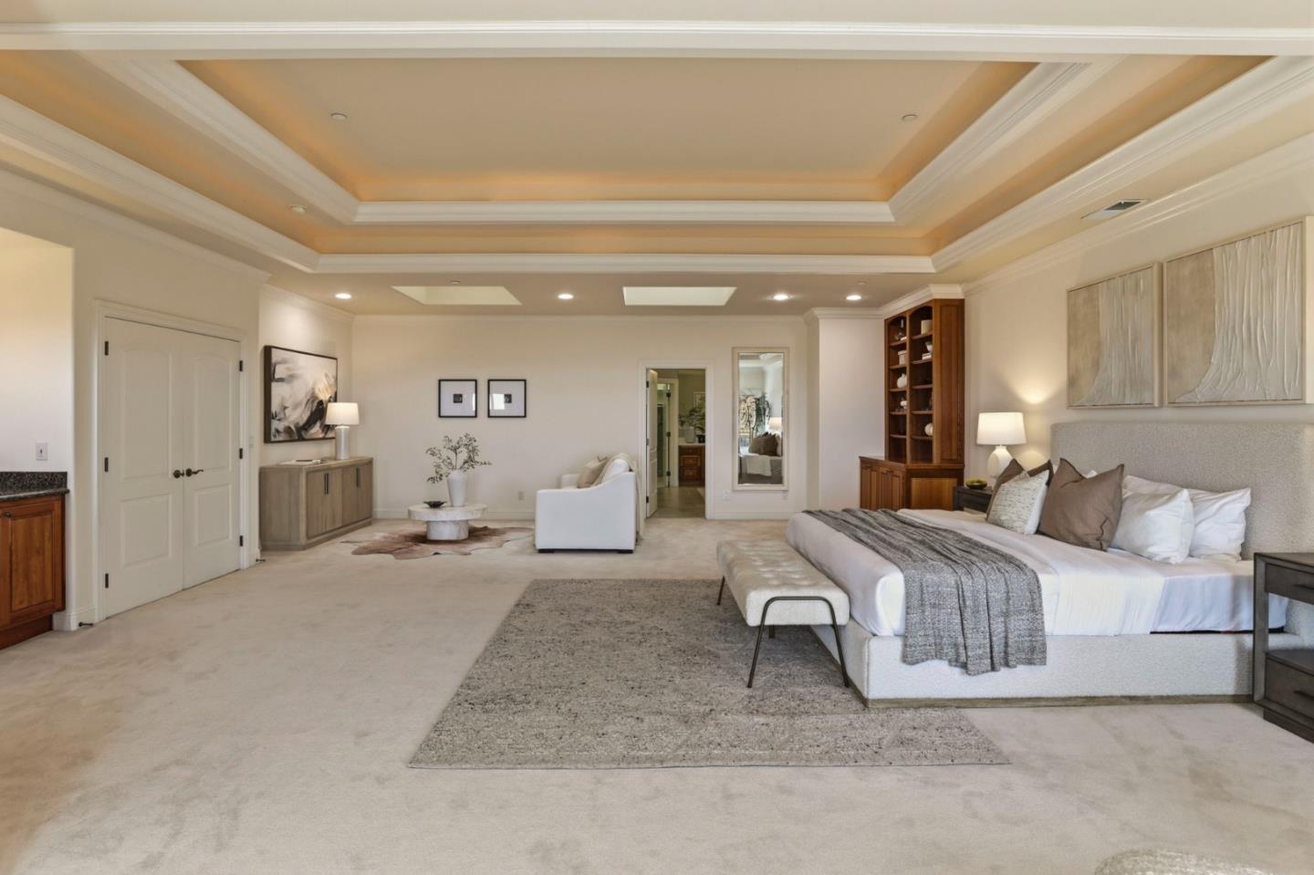 Detail Gallery Image 32 of 60 For 140 Tobin Clark Dr, Hillsborough,  CA 94010 - 5 Beds | 5/1 Baths