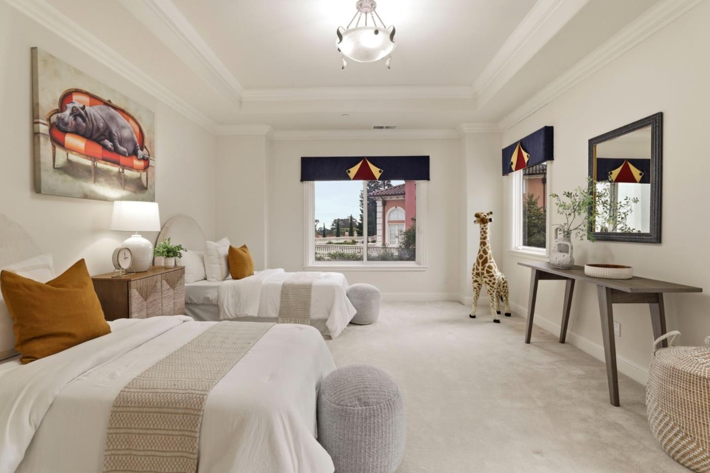 Detail Gallery Image 43 of 60 For 140 Tobin Clark Dr, Hillsborough,  CA 94010 - 5 Beds | 5/1 Baths