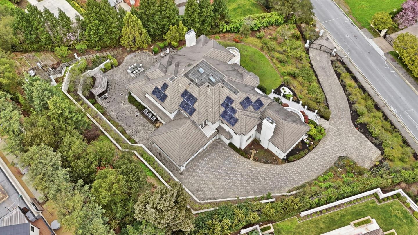 Detail Gallery Image 57 of 60 For 140 Tobin Clark Dr, Hillsborough,  CA 94010 - 5 Beds | 5/1 Baths