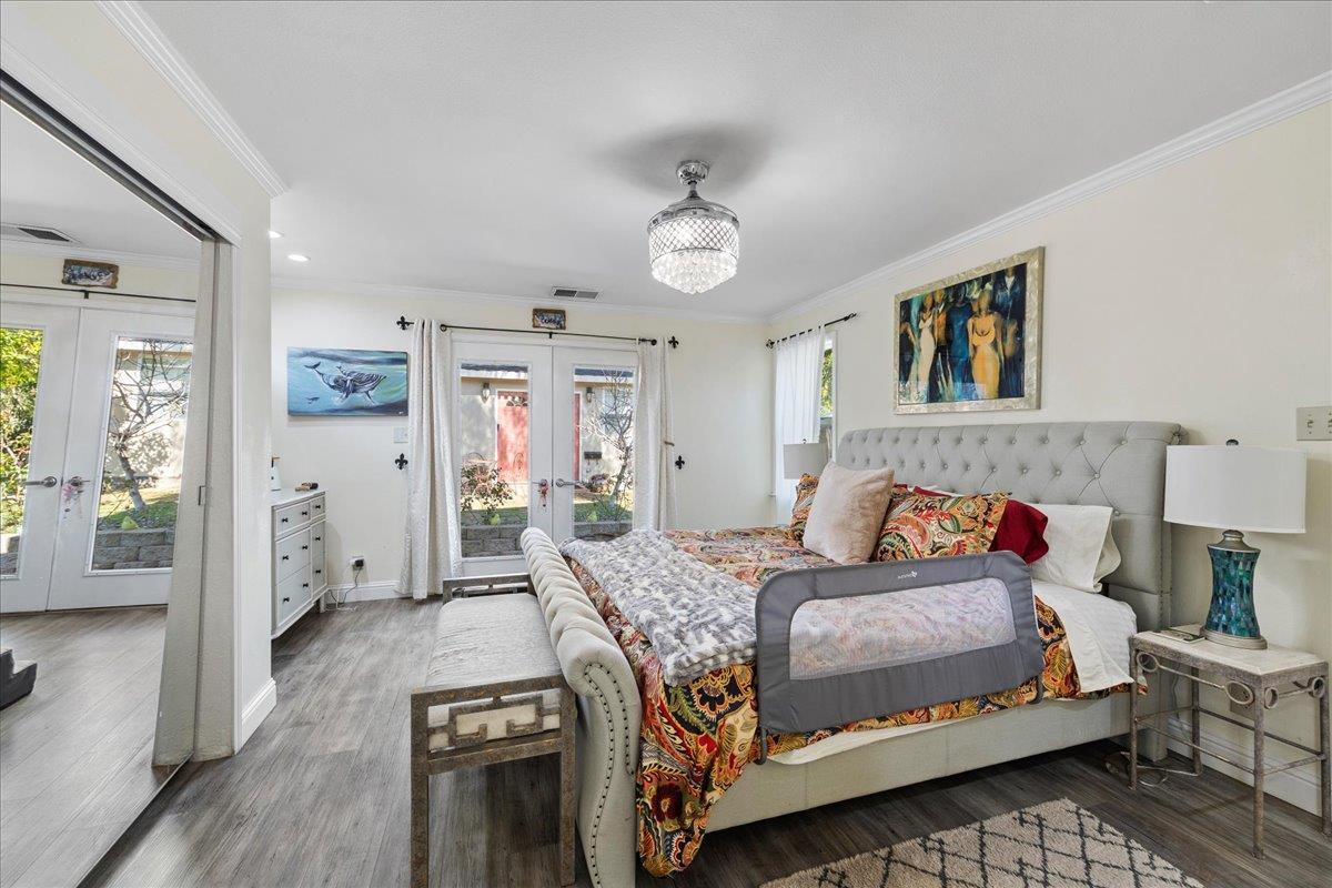 Detail Gallery Image 11 of 42 For 226 San Mateo Ave, Los Gatos,  CA 95030 - 4 Beds | 4 Baths