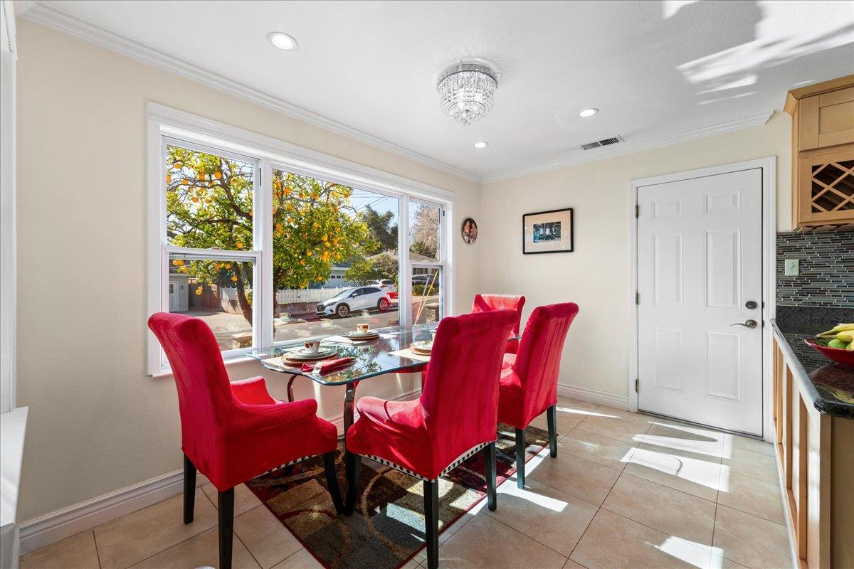 Detail Gallery Image 7 of 42 For 226 San Mateo Ave, Los Gatos,  CA 95030 - 4 Beds | 4 Baths